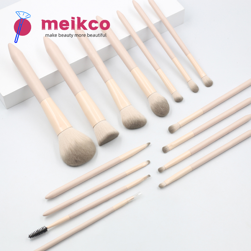 Free sample 15 apricot luxury makeup brush makeup set wholesale set