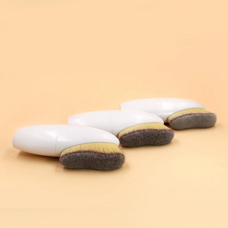 High quality Skin Friendly curved Tight bristles Black White handle Easy to Carry Body Brush Tanning Brush Free sample