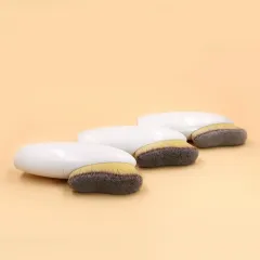 High quality Skin Friendly curved Tight bristles Black White handle Easy to Carry Body Brush Tanning Brush Free sample