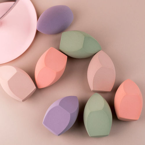 Multi-faceted beauty sponge can be used wet or dry