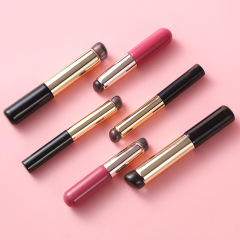 Silicone soft lip brushes of different sizes can be customized with materials and logo printing