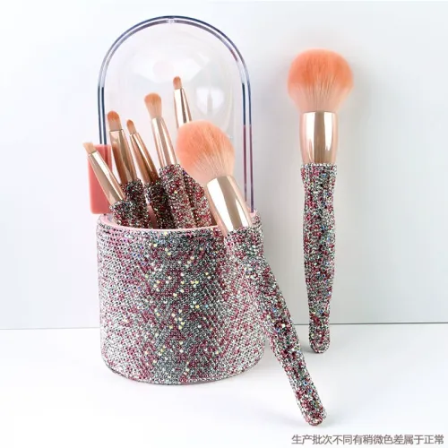 8-piece makeup brush set with shiny diamond craftsmanship