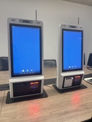 Professional 21.5-Inch Touchscreen Self-Service Food Service Kiosk NFC Scanner WiFi Android/Windows SDK Payment Capabilities