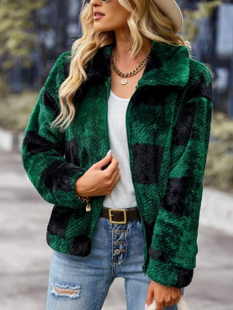 GAOVOT 2022 New Women Winter Lapel Collar Long Sleeve Leisure Zipper Plaid Velvet Fleece Thickened Jacket