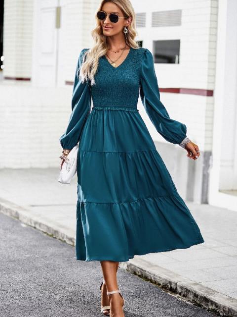 V-Neck Solid Color Lantern Sleeve Dress