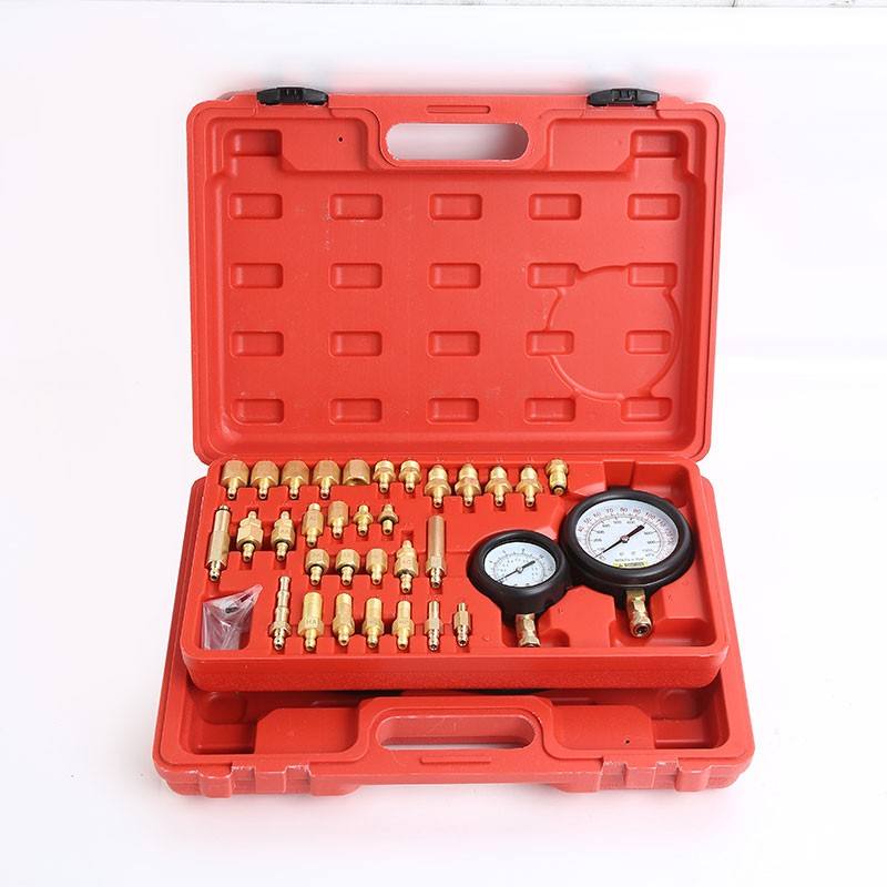 Fuel Pressure Tester for Cars with Gasoline Engines