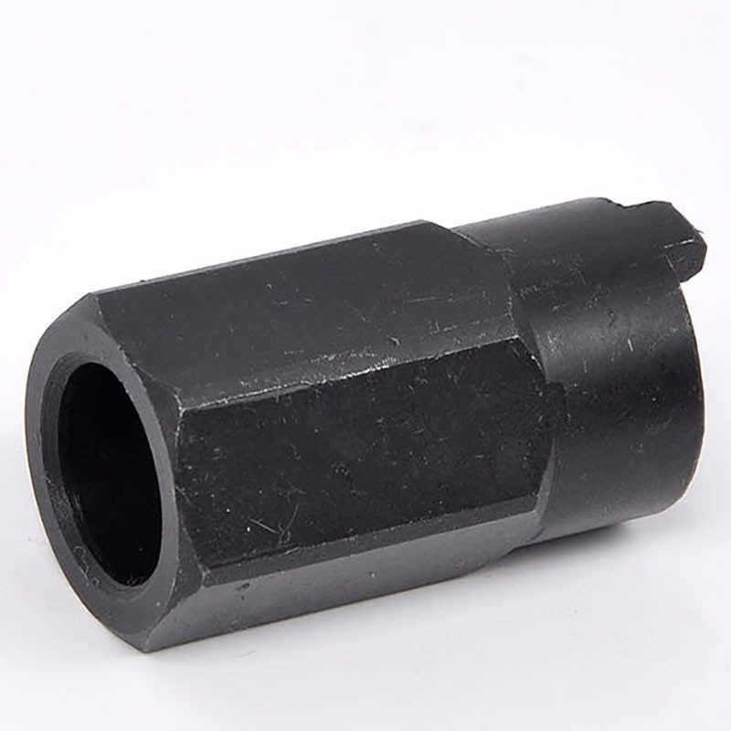Suspension Strut Socket for Use with 22 mm Socket