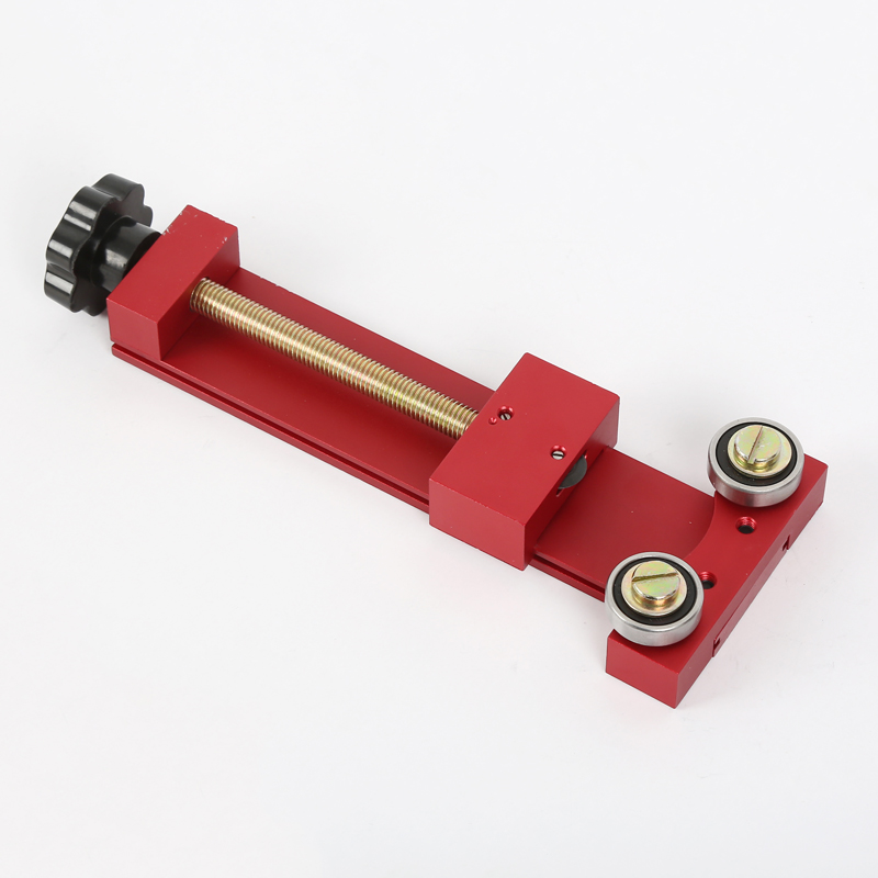 Adjustable Oil Filter Cutter Aluminum in Red Automotive Tool