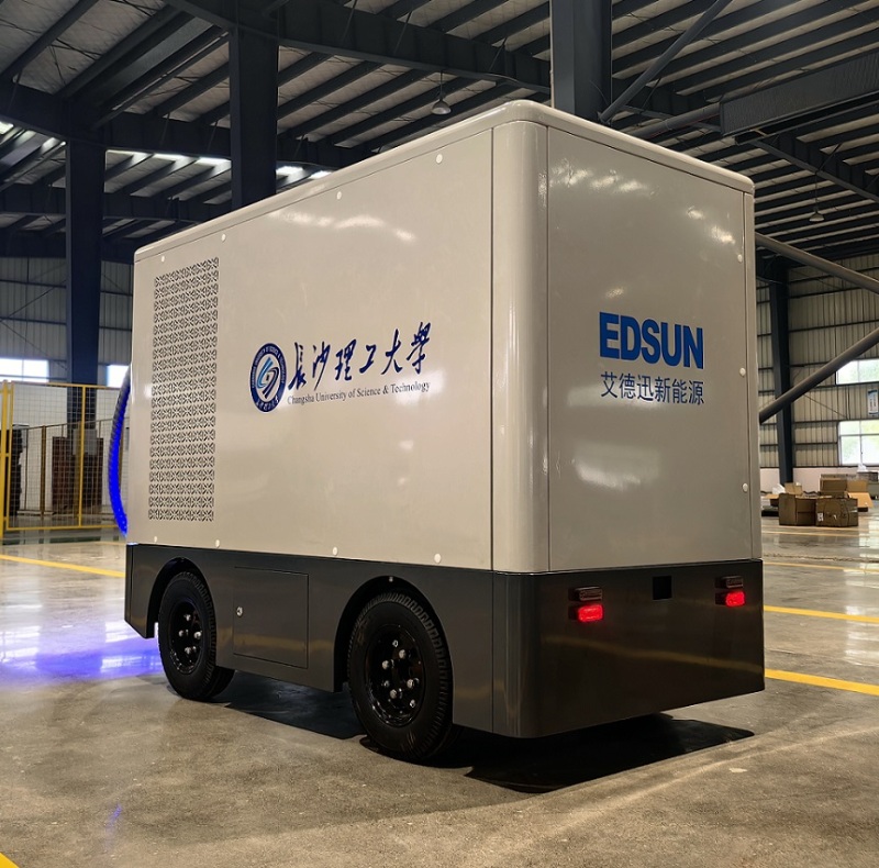 High-power 90kwh Autonomous Driving Energy Storage Charging Robot Mobile Dc 80kw Ev Charging Station
