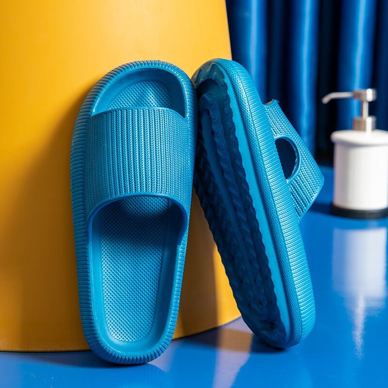 slipper 1712