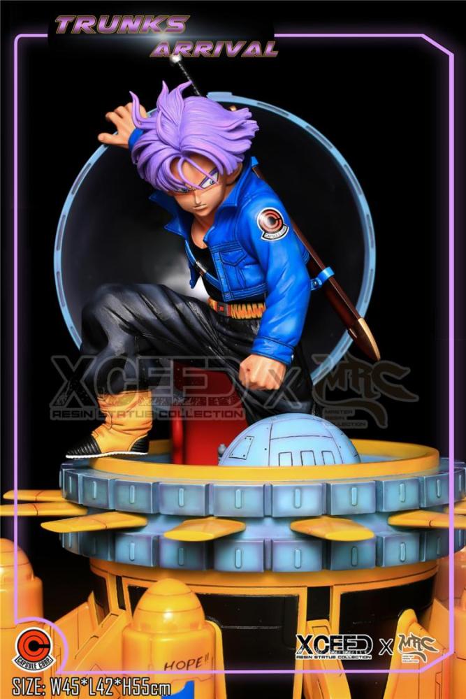IN-STOCK  MRC Studios  Trunks statue