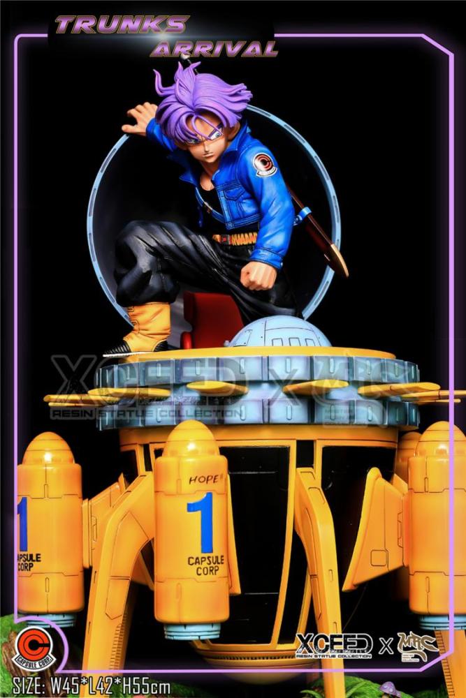 IN-STOCK  MRC Studios  Trunks statue