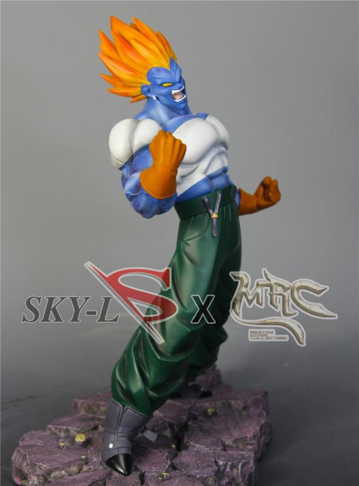 IN-STOCK  MRC Studios Android 13  statue