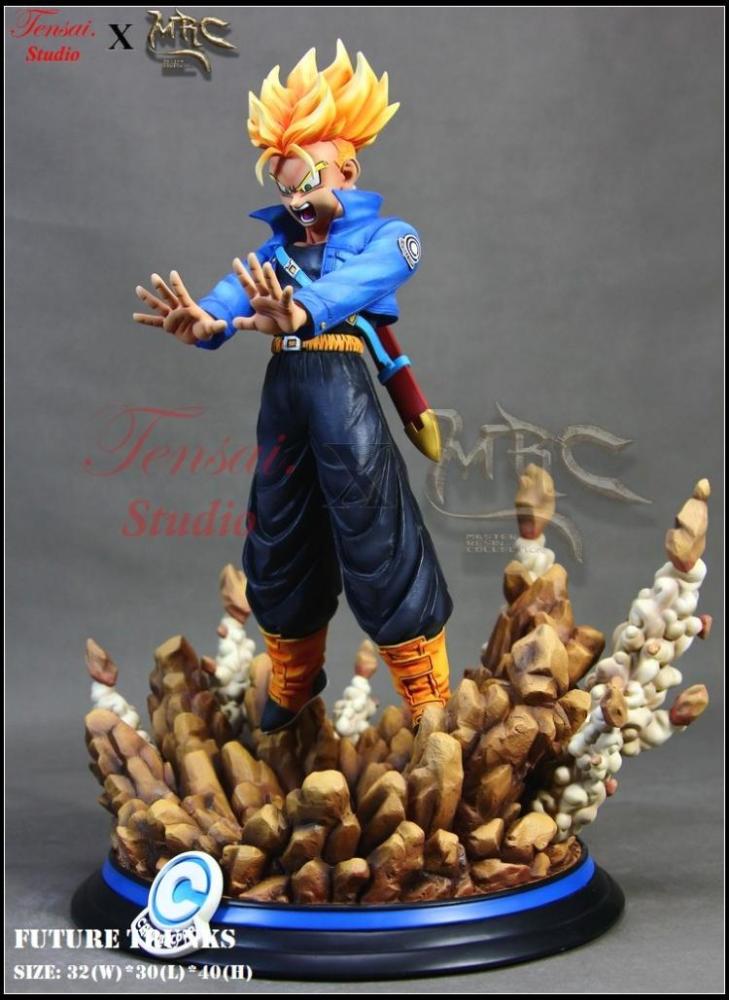 IN-STOCK  MRC Studios  Trunks statue