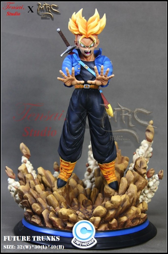 IN-STOCK  MRC Studios  Trunks statue
