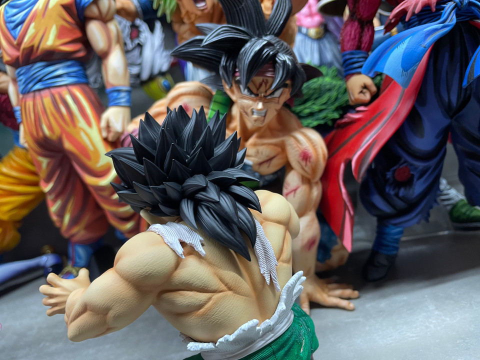 【PRE-ORDER】 Sky Top STUDIO DRAGONBALL Gohan