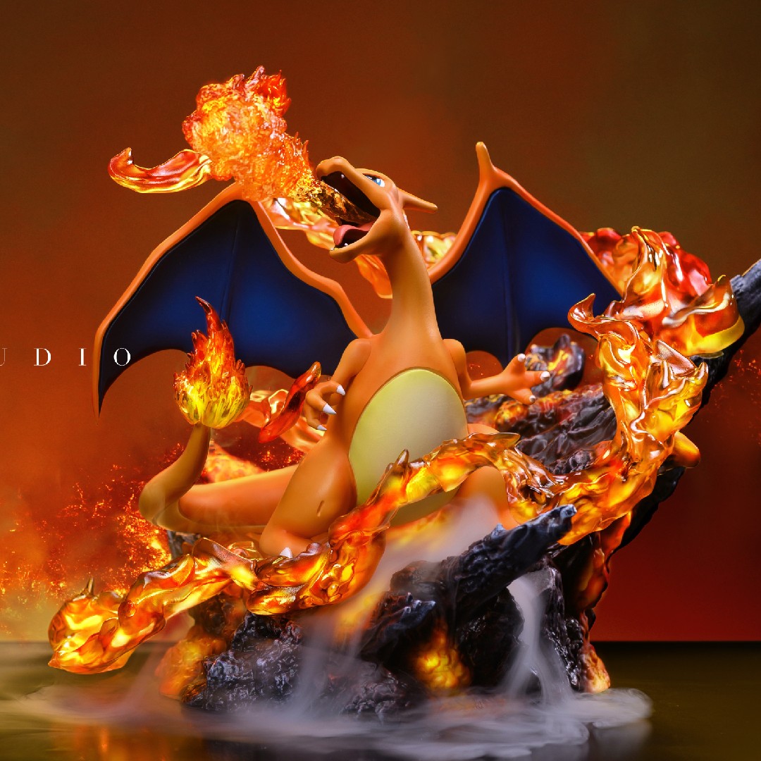 Charizard Working IN-STOCK Gene Work Shop POKEMON Charizard with LED