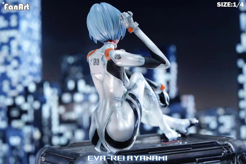 【PRE-ORDER】FanArt Studio EVA  Ayanami Rei with LED 1/4