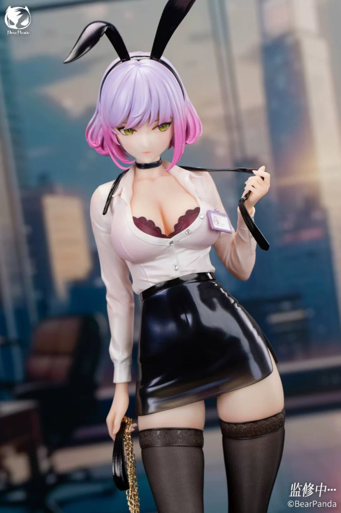 【PRE-ORDER】BearPanda Studio Rabbit Nest Series Luna 14 Bunny Girl Figure by Original Artist YD (Licensed) 1/4
