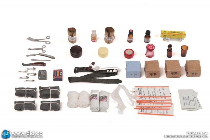 【Pre-order】DID Studio 1/6 Scale WWII German Medic Officer Candidate Gregor D80183 (Licensed)