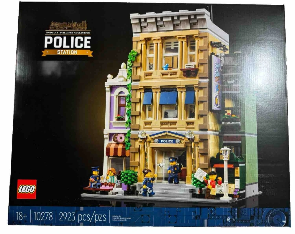 LEGO Icons: Police Station (10278) - NEW, SEALED