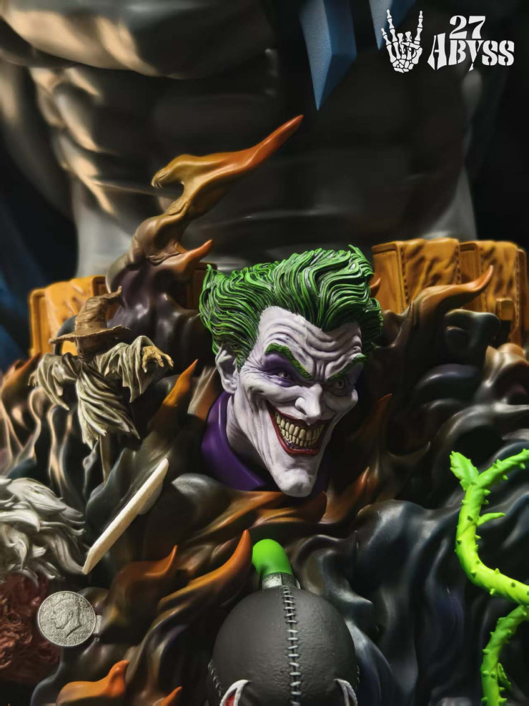【PRE-ORDER】27abyss Studio 1:3 Batman Bust with LED