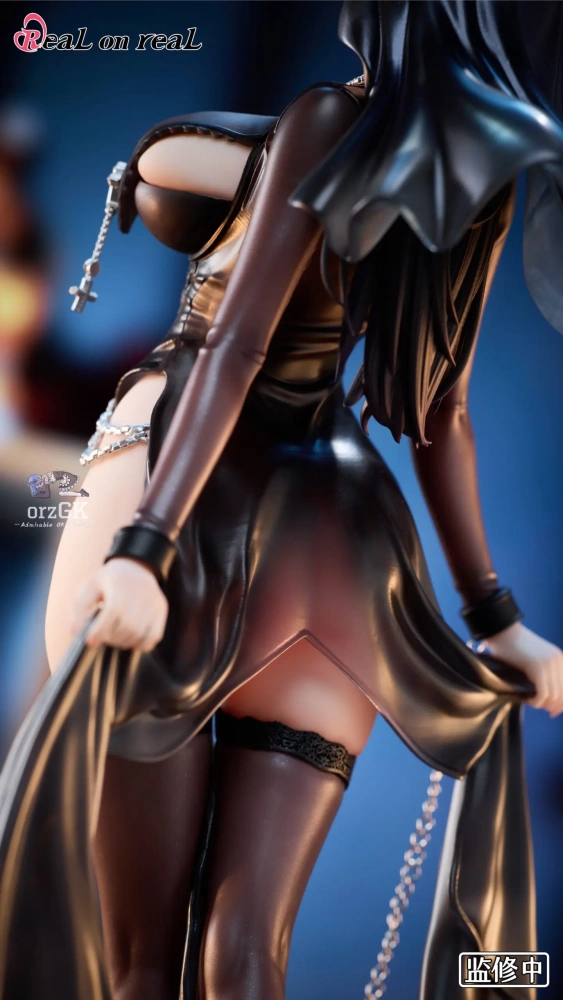 【PRE-ORDER】Real on real - Dark Nun 1/6