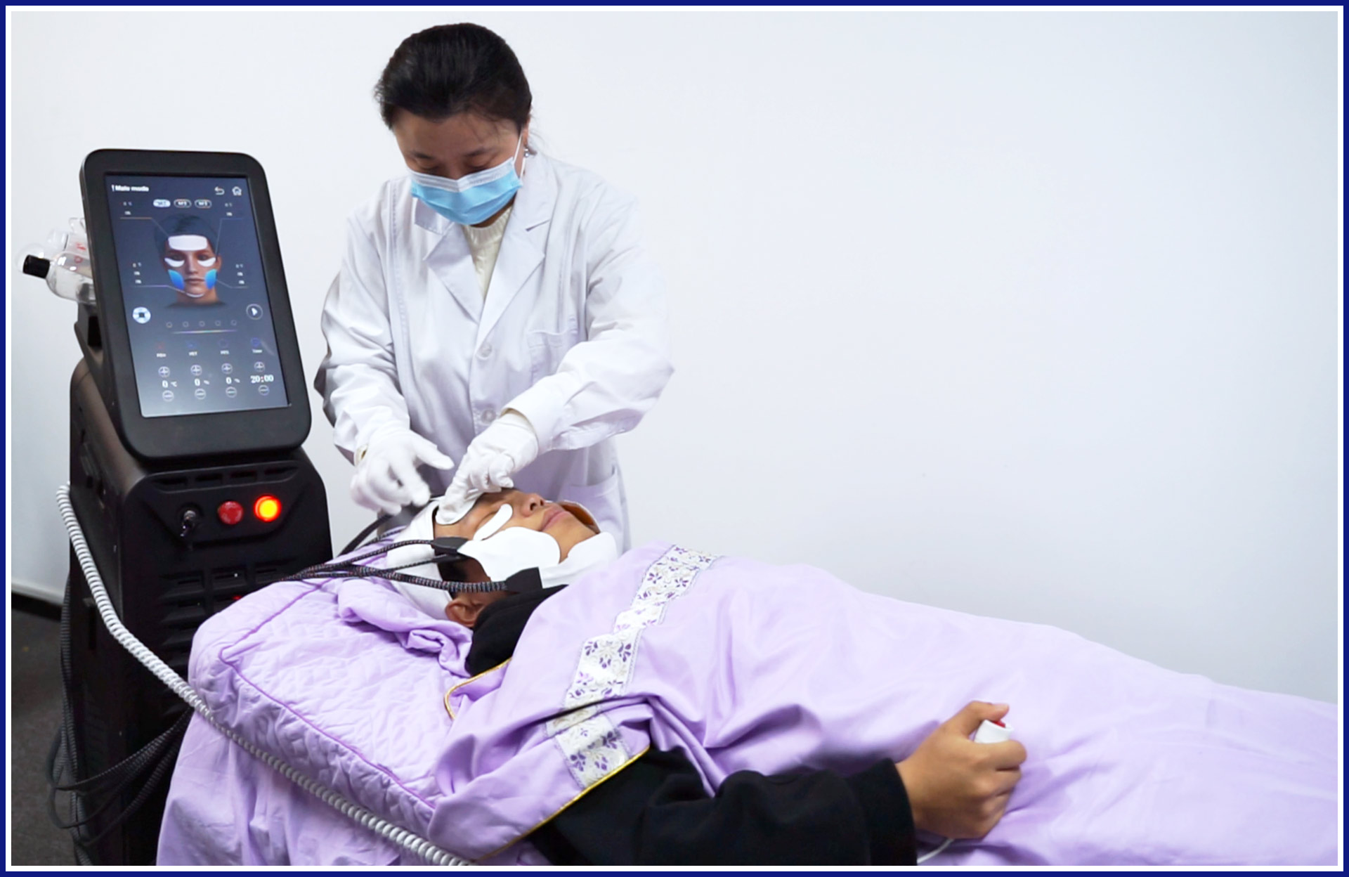 FaceSculpt EMS Machine: Skin Tightening & Wrinkle Reduction