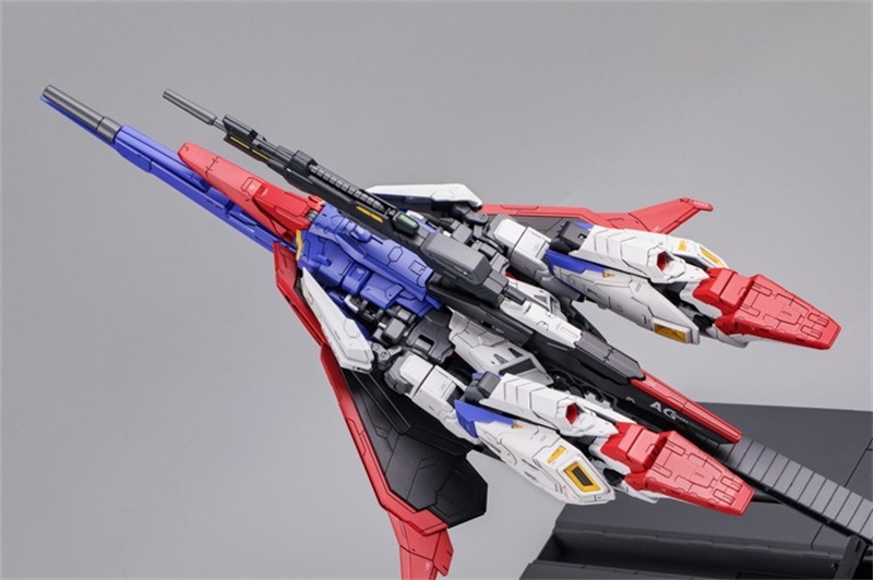 DABAN 8801 Zeta Gundam 1/100 MG MSZ-006 Mobile Suit Zeta Gundam
