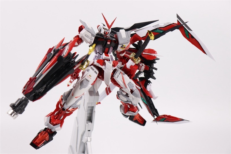 DABAN 8812 Astray Red Frame Kai 1/100 MG MBF-P02Kai SEED Astray Gundam