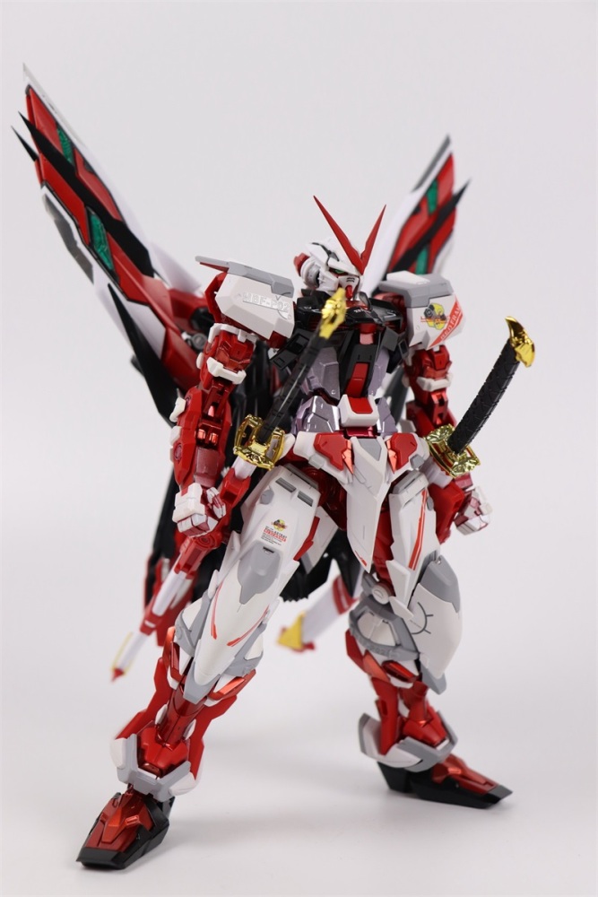 DABAN 8812 Astray Red Frame Kai 1/100 MG MBF-P02Kai SEED Astray Gundam