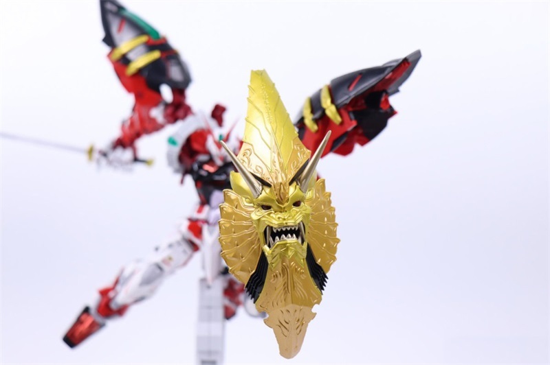 DABAN 8814 Astray Red Frame Powered Red 1/100 MG MBF-P02 SEED Astray R Gundam