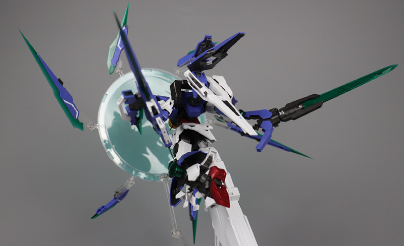 DABAN 8822 00 Qan 1/100 MG GNT-0000 A wakening of the Trailblazer 00Q Gundam