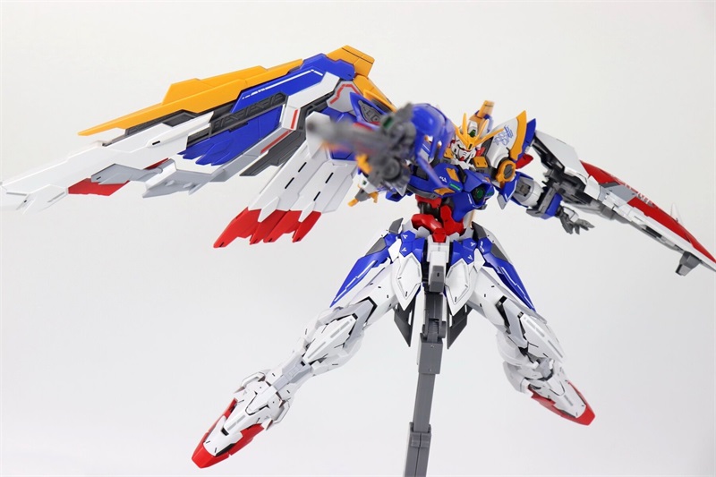 DABAN 8825 Wing Gundam ( EW Ver.KA ) 1/100 MG XXXG-01W New Mobile 