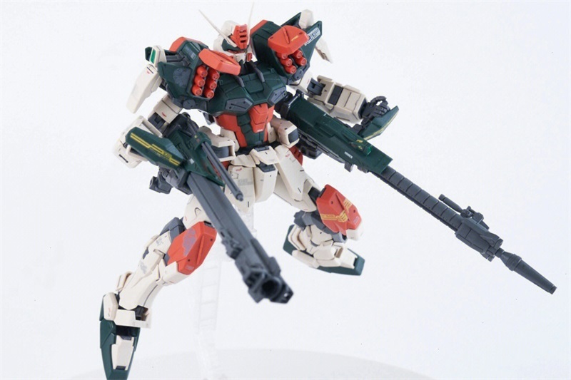 DABAN 6616 Buster Gundam 1/100 MG GAT-X103 Gundam