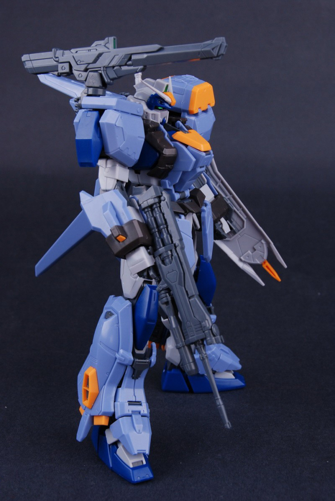 DABAN 6609 Duel Gundam 1/100 MG GAT-X102 Gundam