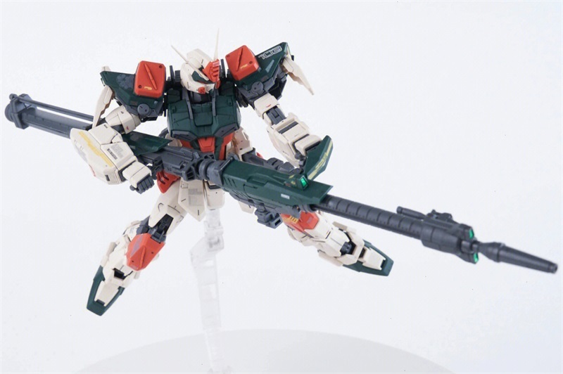 DABAN 6616 Buster Gundam 1/100 MG GAT-X103 Gundam