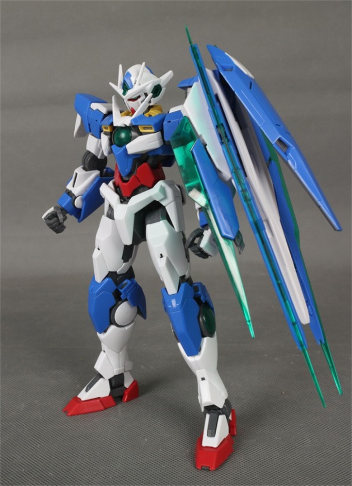 DABAN 6622 00 Gundam Qan [T] Full Saber 1/100 MG GNT-0000/FS Gundam