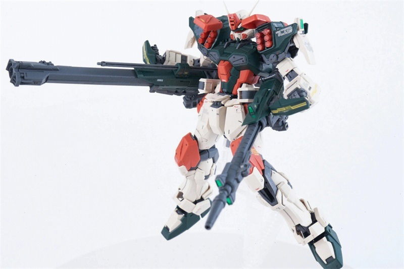DABAN 6616 Buster Gundam 1/100 MG GAT-X103 Gundam