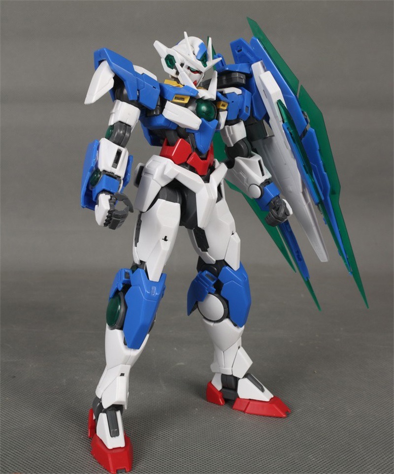 DABAN 6622 00 Gundam Qan [T] Full Saber 1/100 MG GNT-0000/FS Gundam