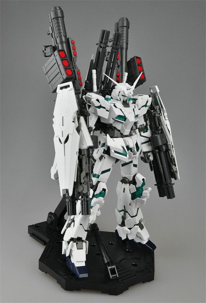 DABAN 6638 Full Armor Unicorn Gundam 1/100 MG RX-0 Gundam