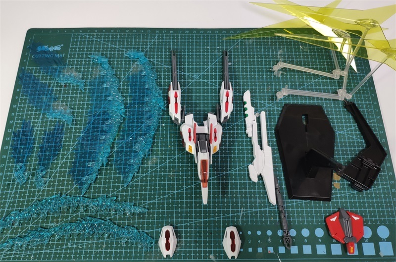 DABAN 6632 Star Build Strike Gundam Full Package 1/100 MG GAT-X105B/ST Gundam