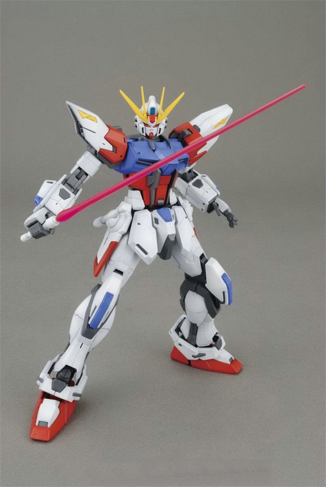 DABAN 6632 Star Build Strike Gundam Full Package 1/100 MG GAT-X105B/ST Gundam