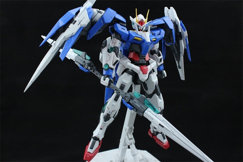 DABAN 6603 00 Raiser Gundam 1/100 MG GN-0000+GNR-010 Gundam