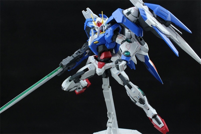 DABAN 6603 00 Raiser Gundam 1/100 MG GN-0000+GNR-010 Gundam