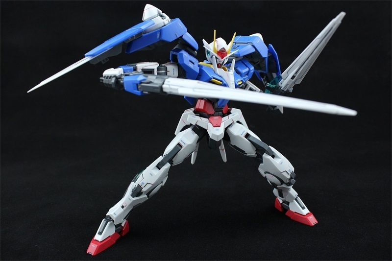 DABAN 6603 00 Raiser Gundam 1/100 MG GN-0000+GNR-010 Gundam