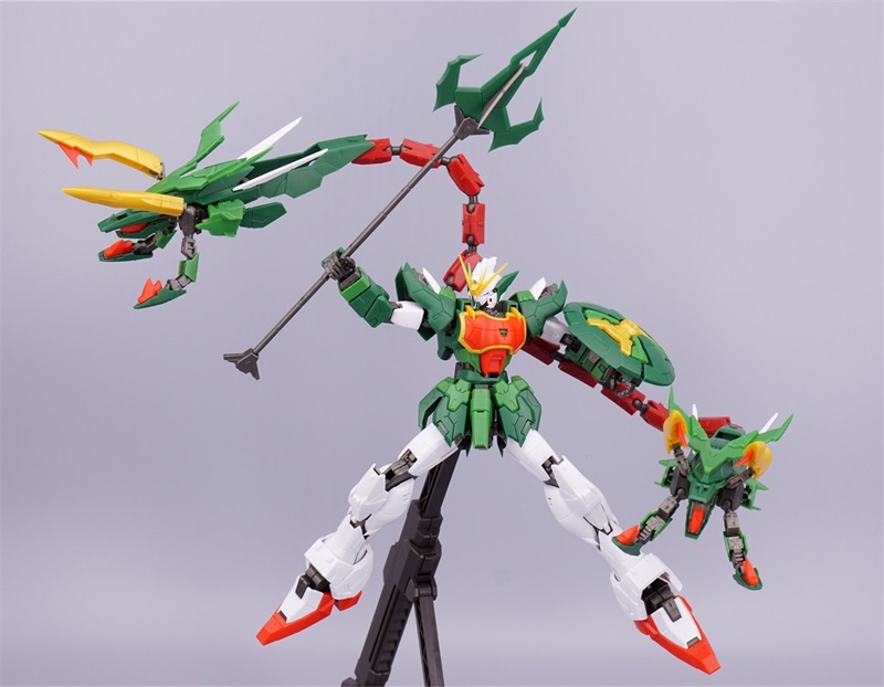 SUPERNOVA Altron Gundam EW Ver. 1/100 MG XXXG-01S2 Gundam