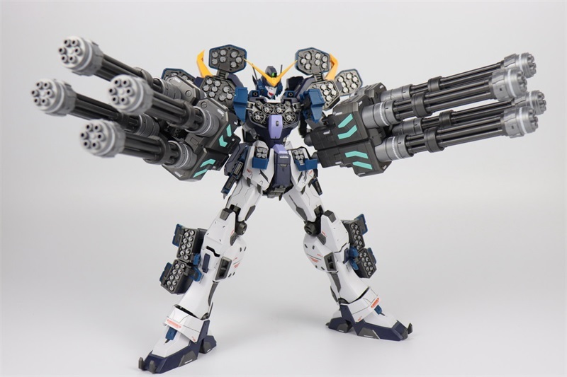 SUPERNOVA Gundam Heavyarms Custom EW Ver. 1/100 MG XXXG-01H2 Gundam