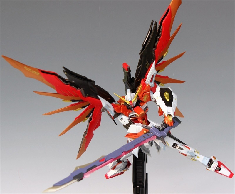 DRAGON MOMOKO Destiny Gundam (Heine Custom) 1/100 MG ZGMF-X42S Gundam