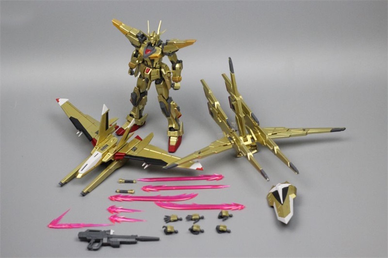 DRAGON MOMOKO Akatsuki Gundam 1/100 MG ORB-01 Gundam